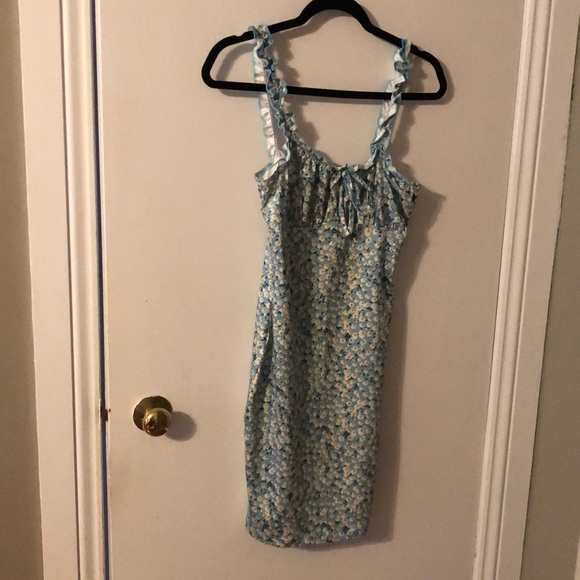 summer dress - Picture 4 of 4